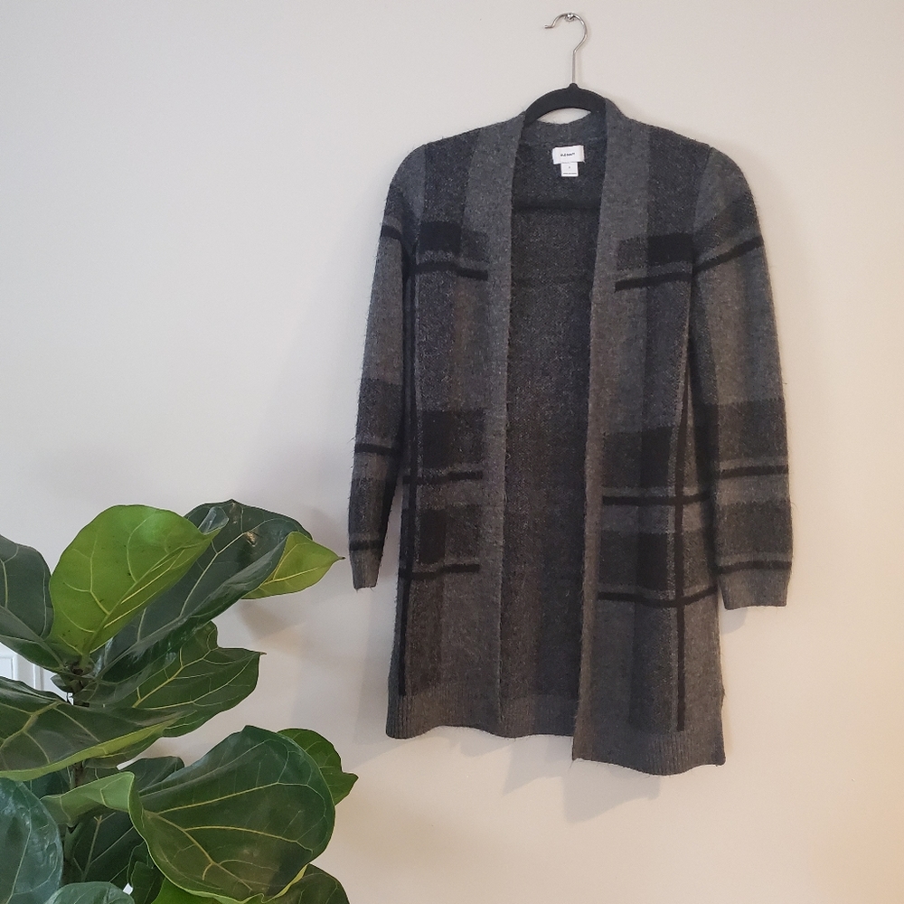 Old Navy Plaid Cardigan